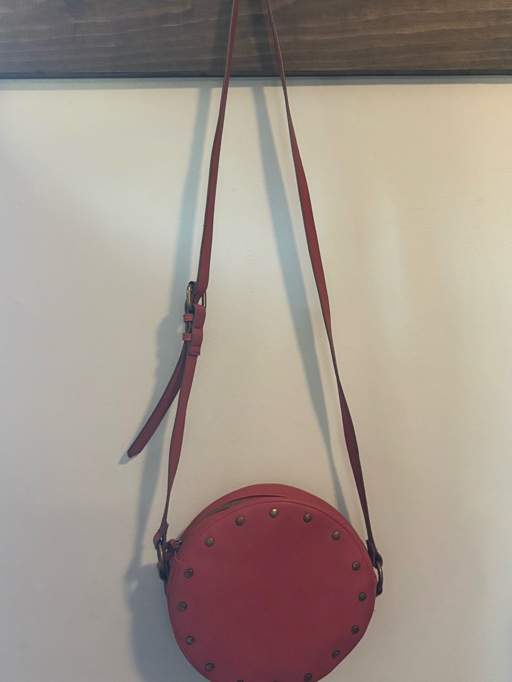 Sonoma Round Crossbody Bag